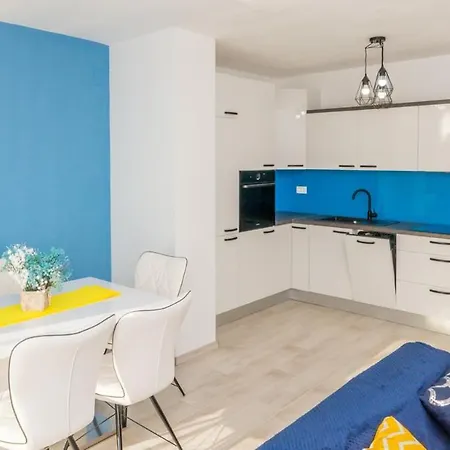 Adria Blue Moon Punat