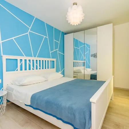 Adria Blue Moon Punat